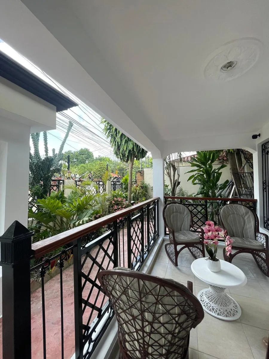 Hermosa Casa en Urb. Henríquez, Área Monumental, Stgo., foto 4