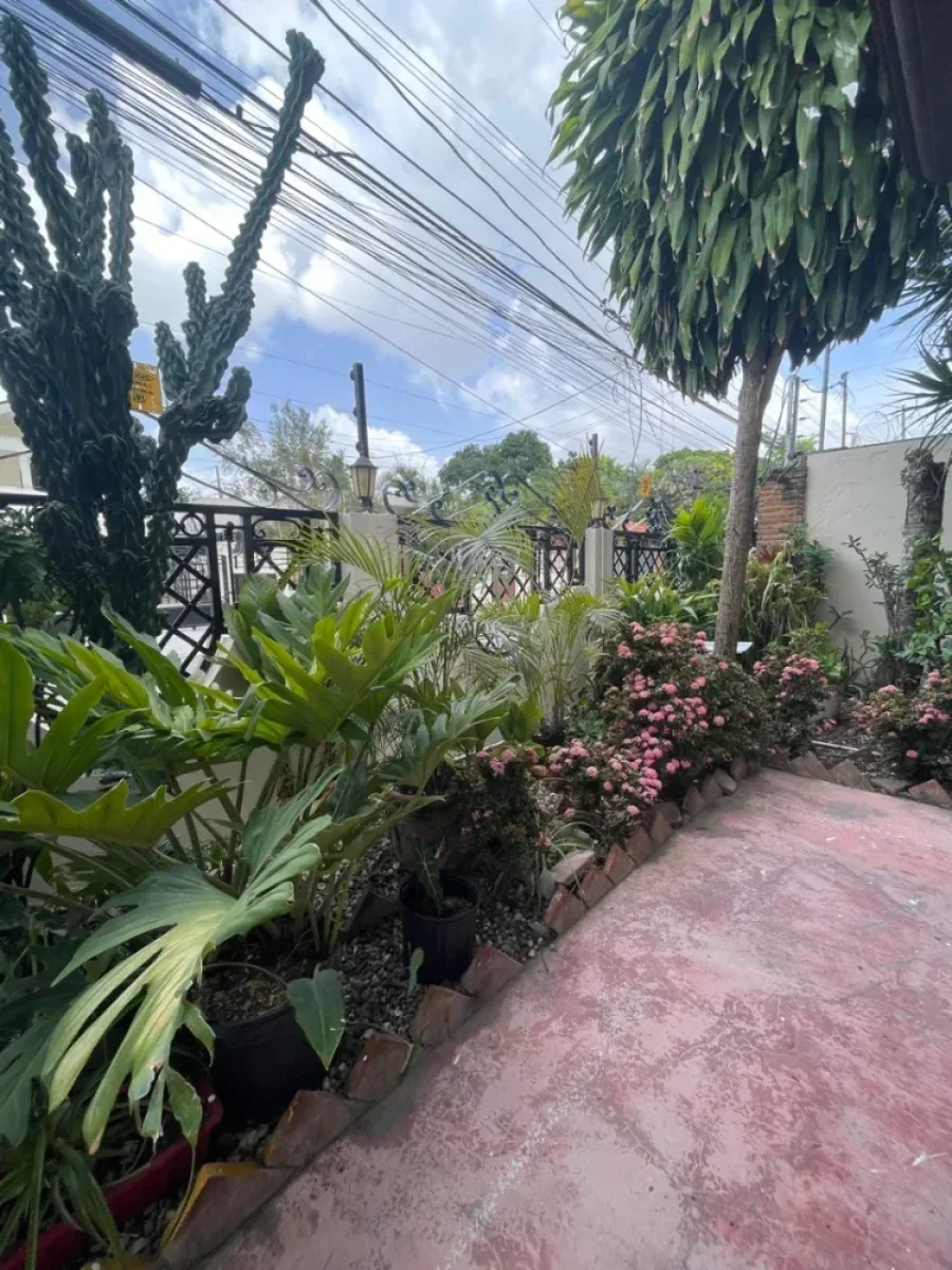 Hermosa Casa en Urb. Henríquez, Área Monumental, Stgo., foto 5