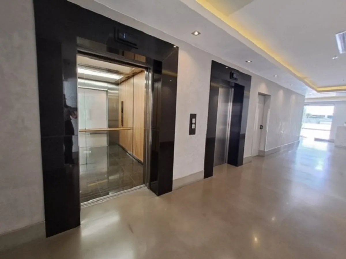 EDIFICIO CORPORATIVO EN VENTA 6000 M² PIANTINI, foto 4
