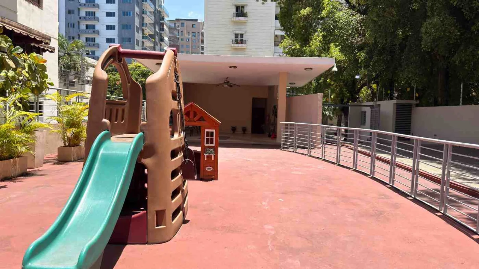 APARTAMENTO CON TERRAZA VENTA EN PIANTINI, foto 2