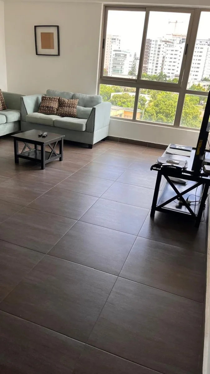 Apartamento amueblado en venta, foto 2