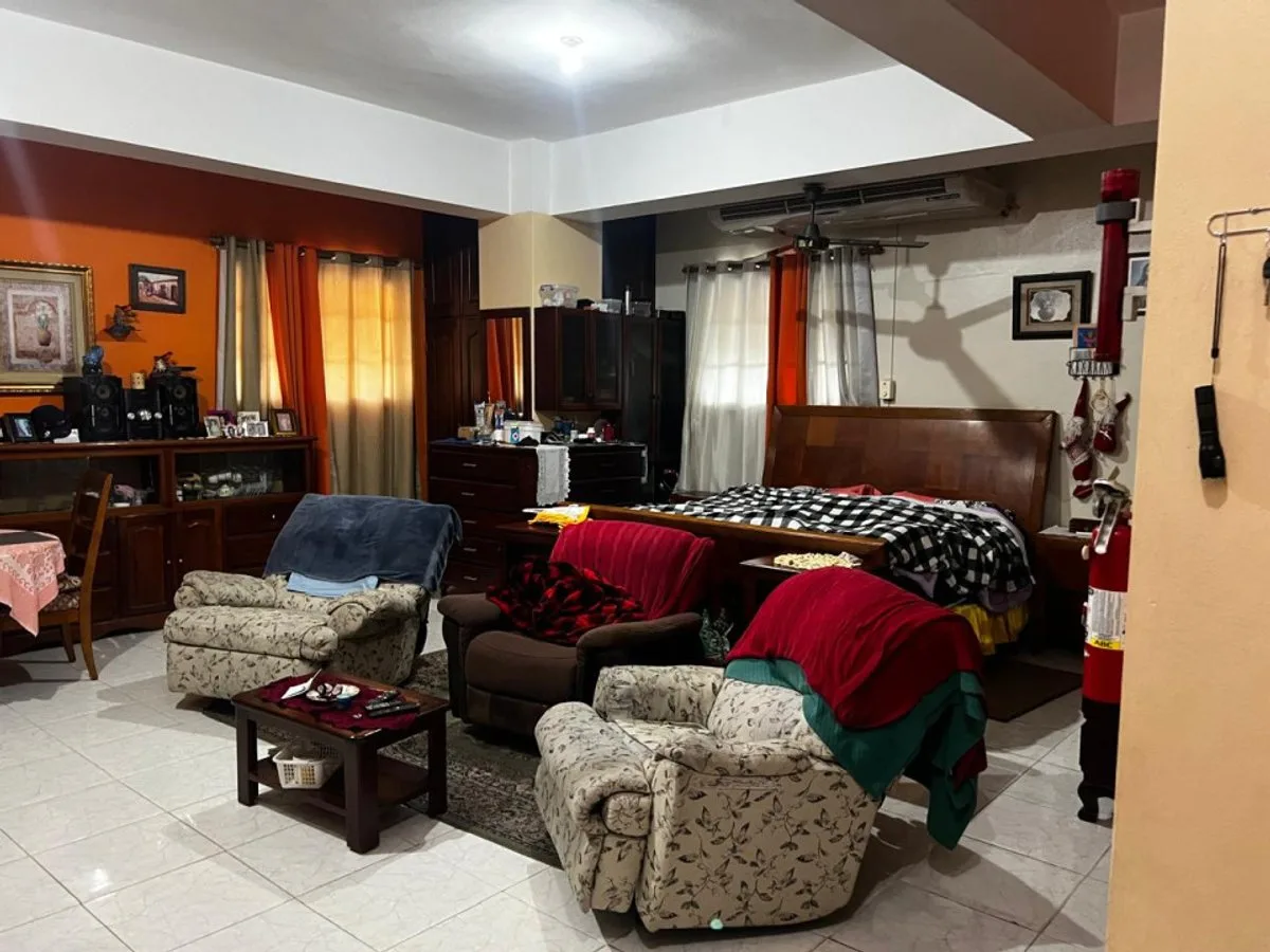 Building for Sale in Renacimiento, Santo Domingo, photo 5