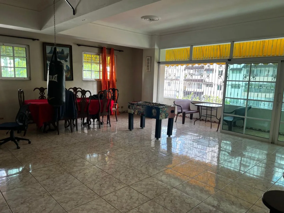 Building for Sale in Renacimiento, Santo Domingo, photo 6