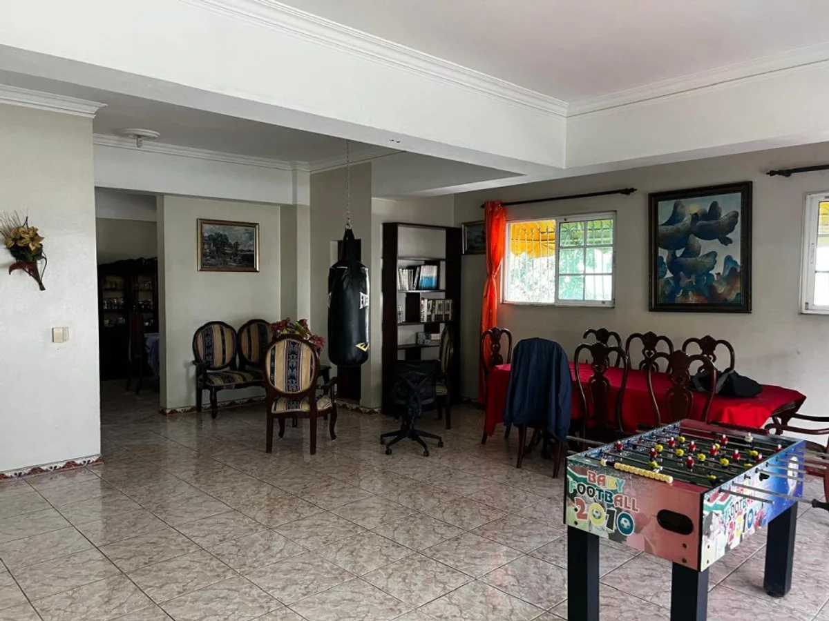 Building for Sale in Renacimiento, Santo Domingo, photo 8