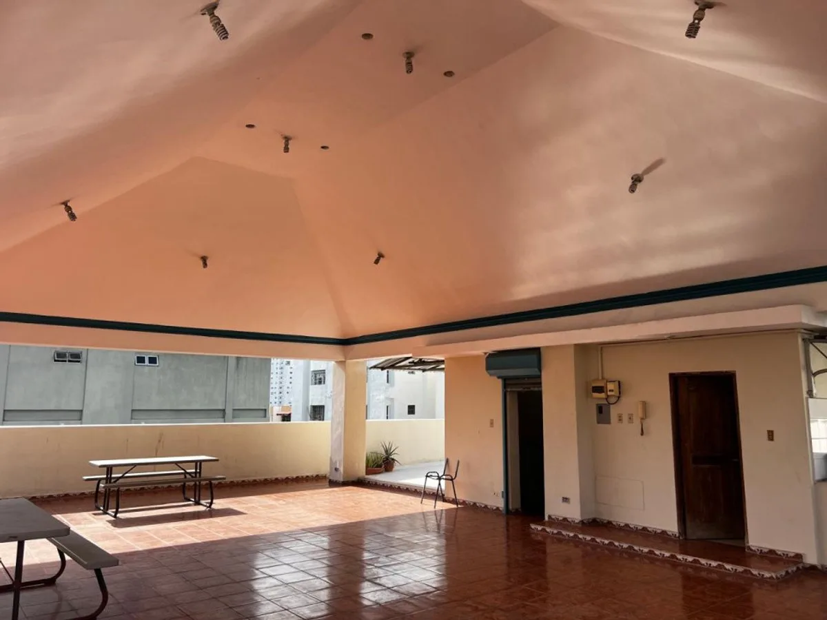 Building for Sale in Renacimiento, Santo Domingo, photo 11