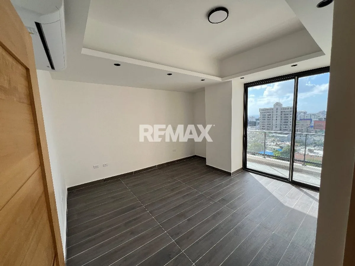 Two-Bedroom Apartment with Appliances, photo 4