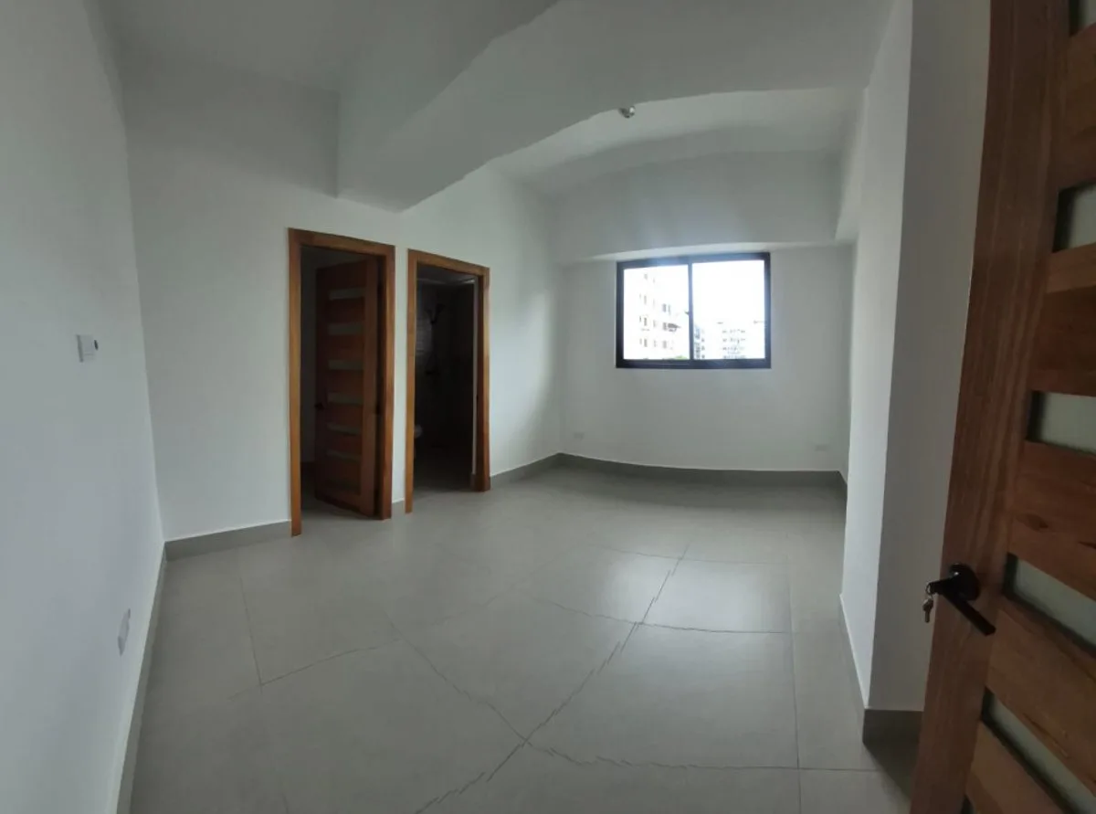 Apartment for sale in the Evaristo Morales sector, photo 3