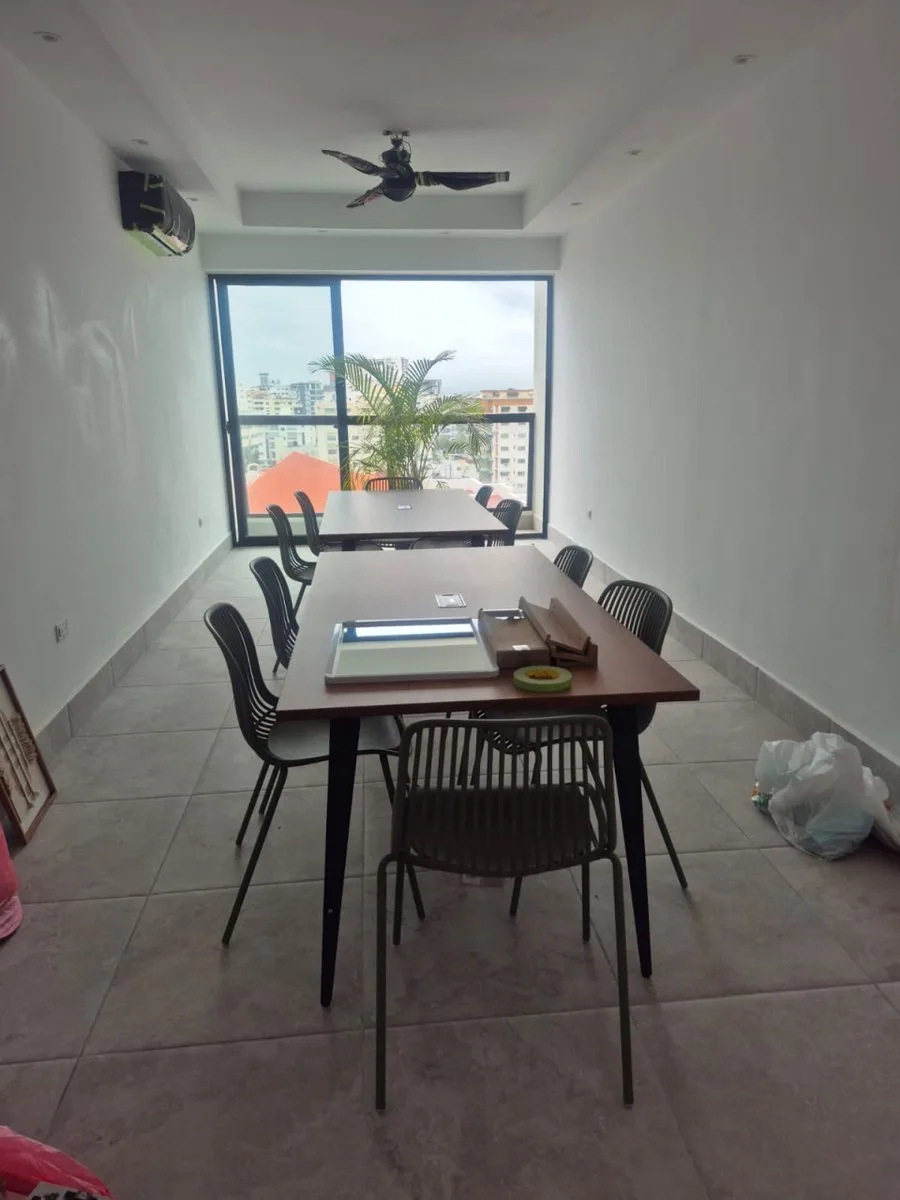Apartment for sale in the Evaristo Morales sector, photo 2