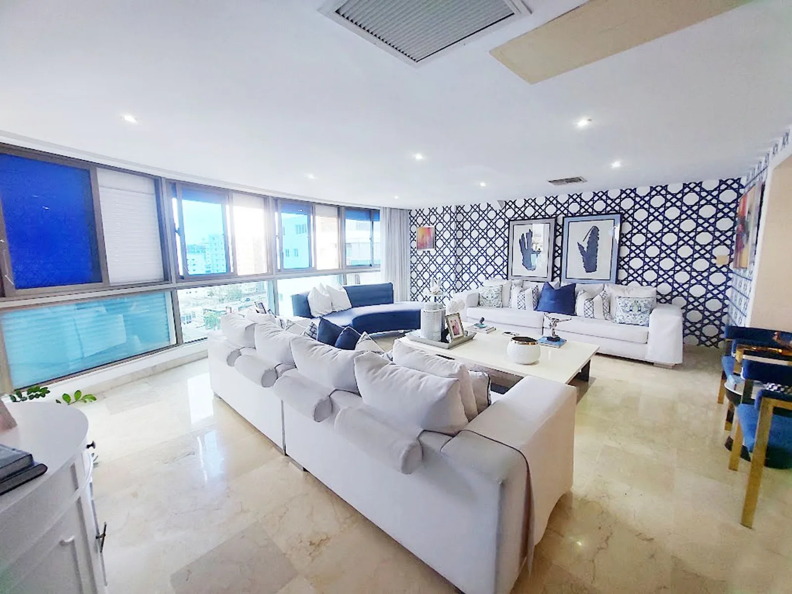 Exclusive Apartment on the 11th Floor with 5 parking spaces, photo 3