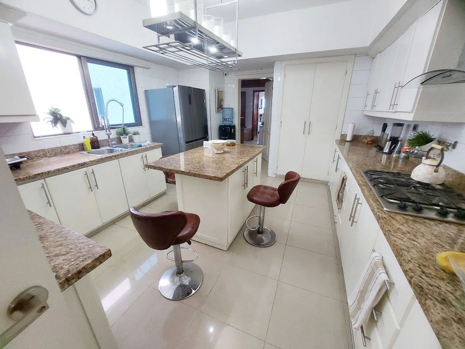 Exclusive Apartment on the 11th Floor with 5 parking spaces, photo 9