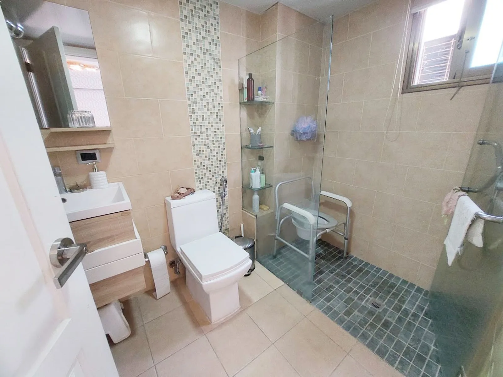 Exclusive Apartment on the 11th Floor with 5 parking spaces, photo 15