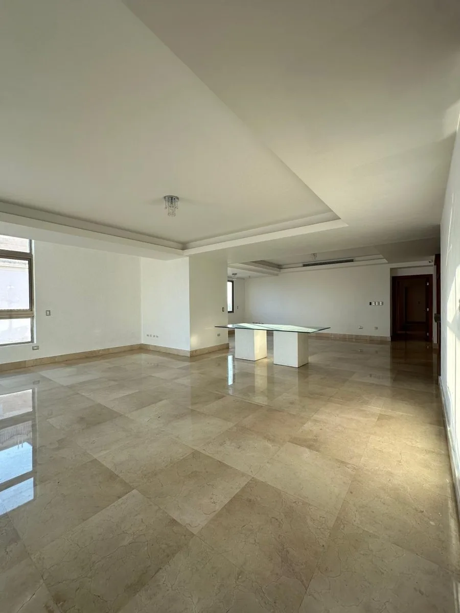 Lujoso apartamento de 3 habitaciones en Los Cacicazgos, foto 2