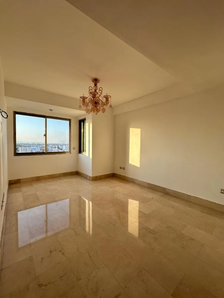 Lujoso apartamento de 3 habitaciones en Los Cacicazgos, foto 12