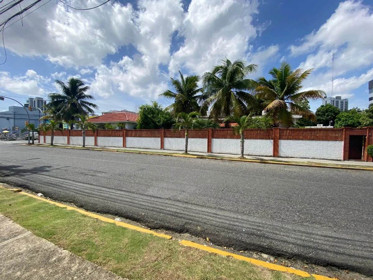 "Inversión Segura en Piantini, foto 2