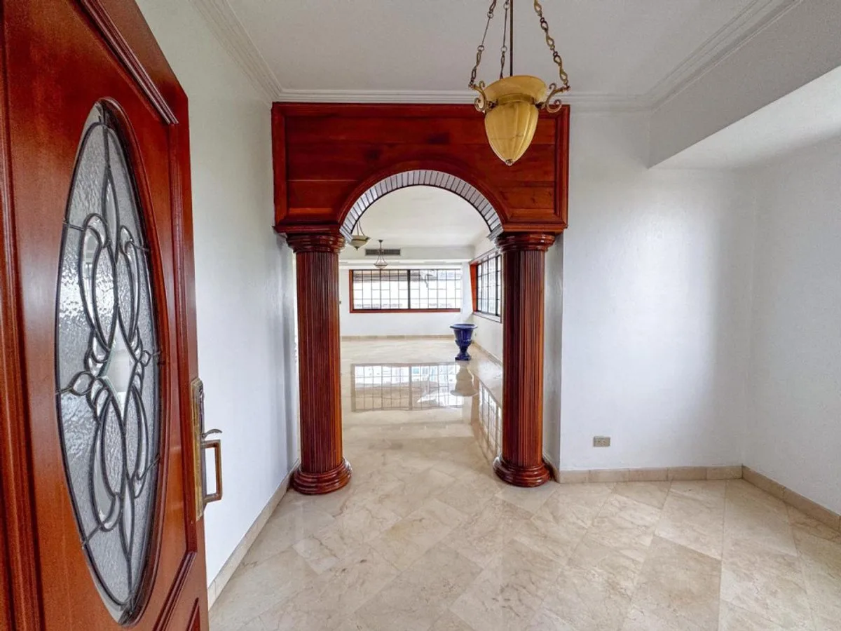 Apartment in Los Cacicazgos, Santo Domingo, photo 3