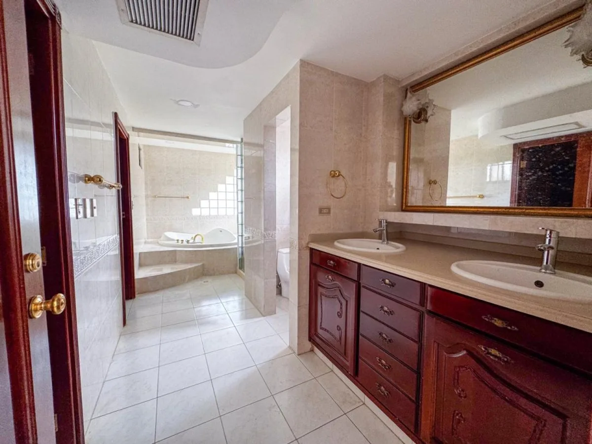 Apartment in Los Cacicazgos, Santo Domingo, photo 12