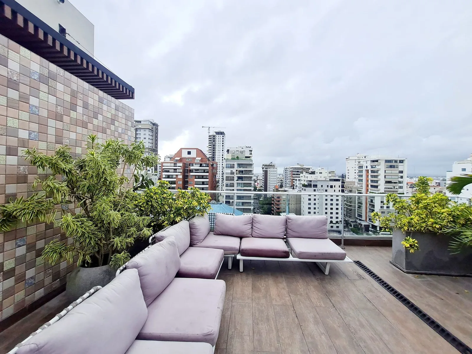 APARTMENT FOR SALE 1 BEDROOM CALLE JOSE AMADO, photo 3