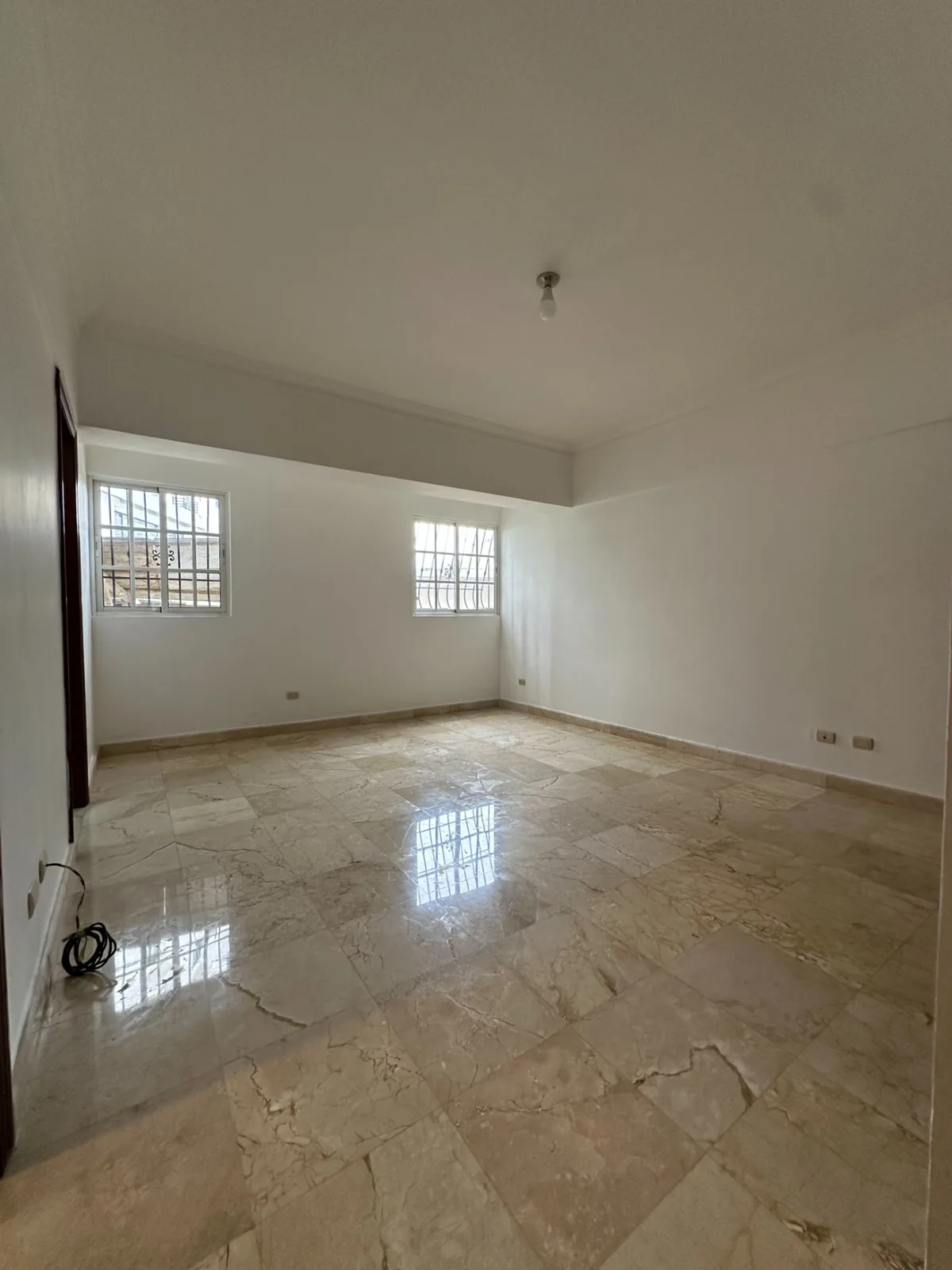 3-BEDROOM APARTMENT FOR SALE IN NACO, photo 4