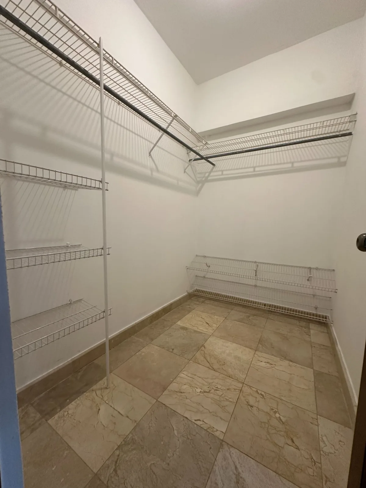 3-BEDROOM APARTMENT FOR SALE IN NACO, photo 10