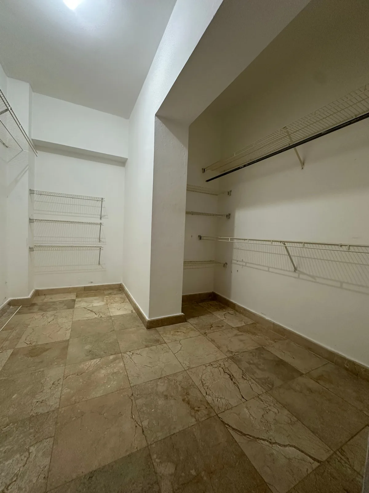 3-BEDROOM APARTMENT FOR SALE IN NACO, photo 11
