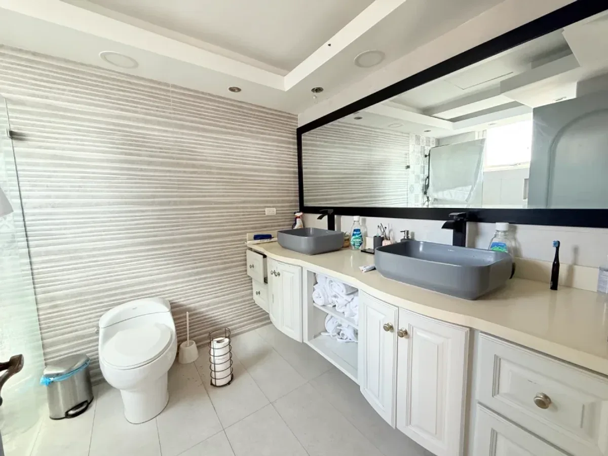 Apartment for Sale with Ocean View in Bella Vista, photo 9