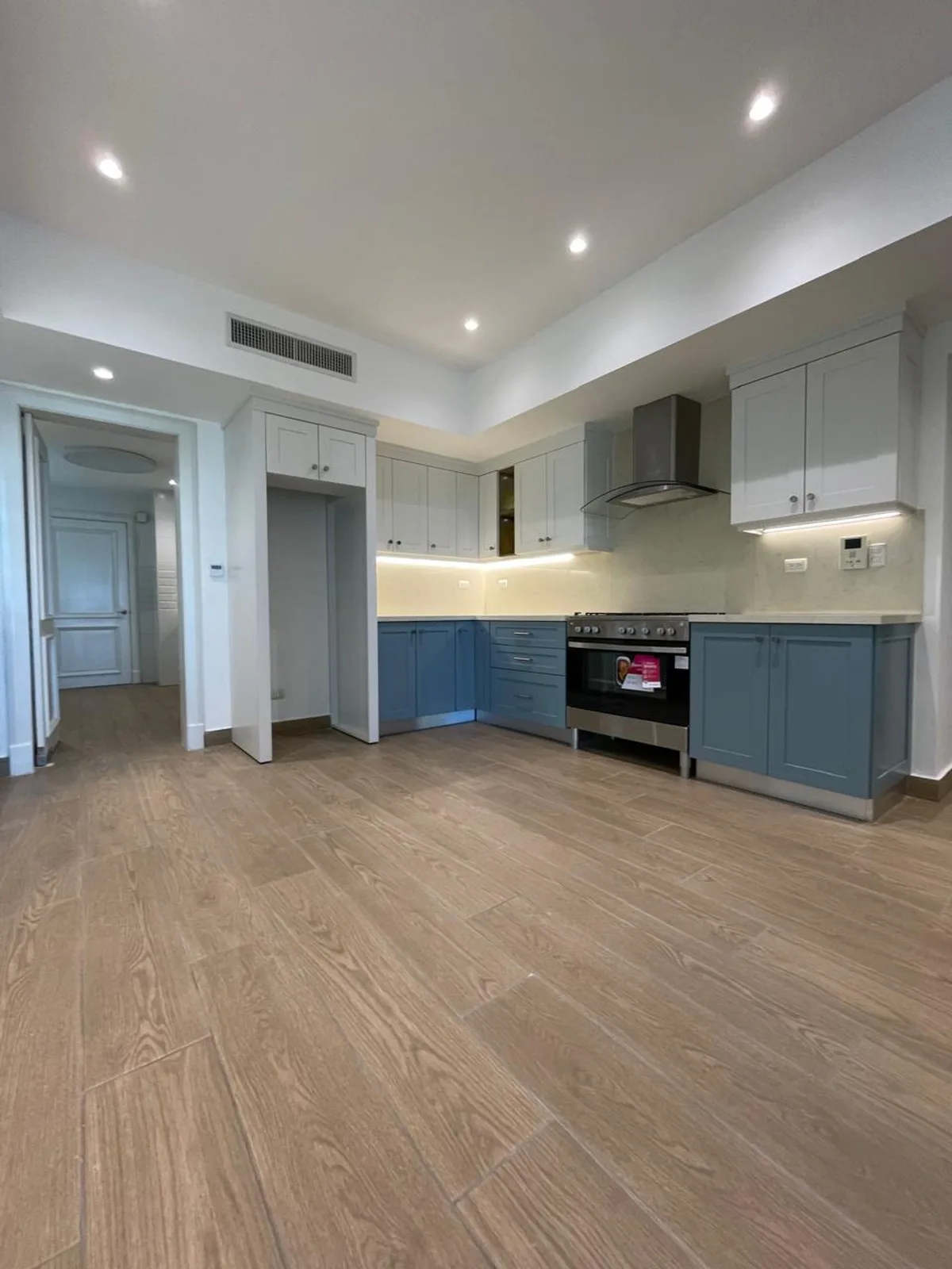 APARTMENT FOR SALE ON AVENIDA ANACAONA, D.N., photo 9