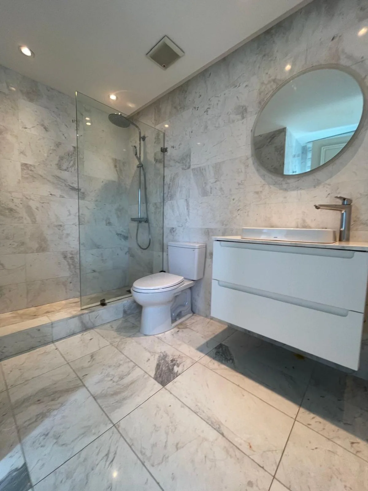 APARTMENT FOR SALE ON AVENIDA ANACAONA, D.N., photo 12