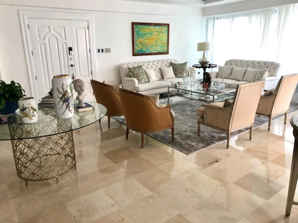 Apartamento en Ensenche Naco, 3 habs, 3.5 baños, foto 2