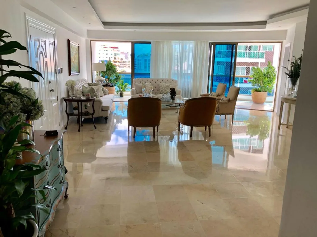 Apartamento en Ensenche Naco, 3 habs, 3.5 baños, foto 3