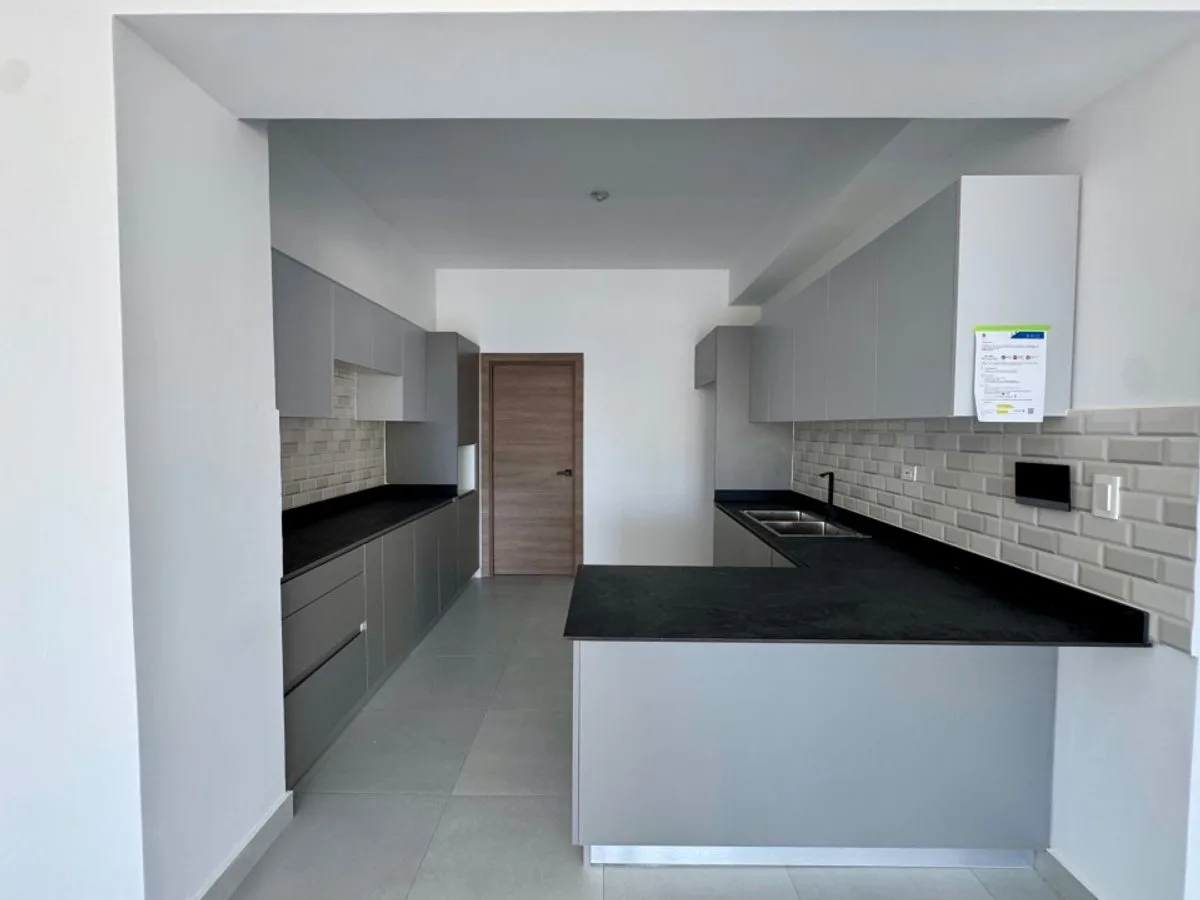 Apartment in Ensanche Naco, Distrito Nacional, photo 10