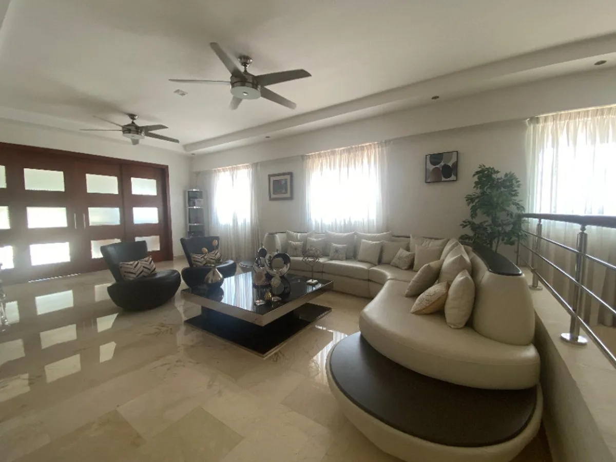 Penthouse in Bella Vista, Santo Domingo de Guzmán, photo 13
