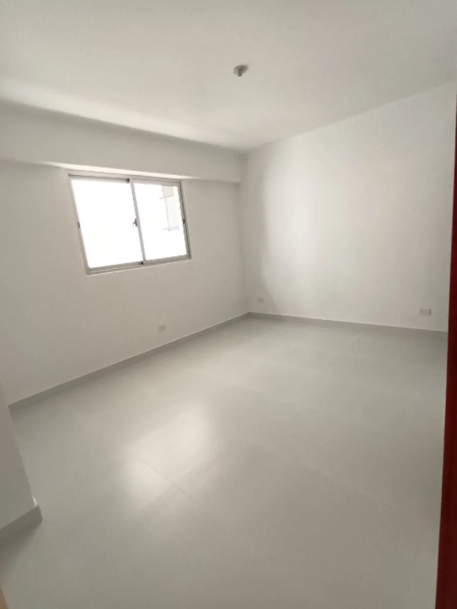 Appartement neuf de 3 chambres dans tour moderne, photo 4