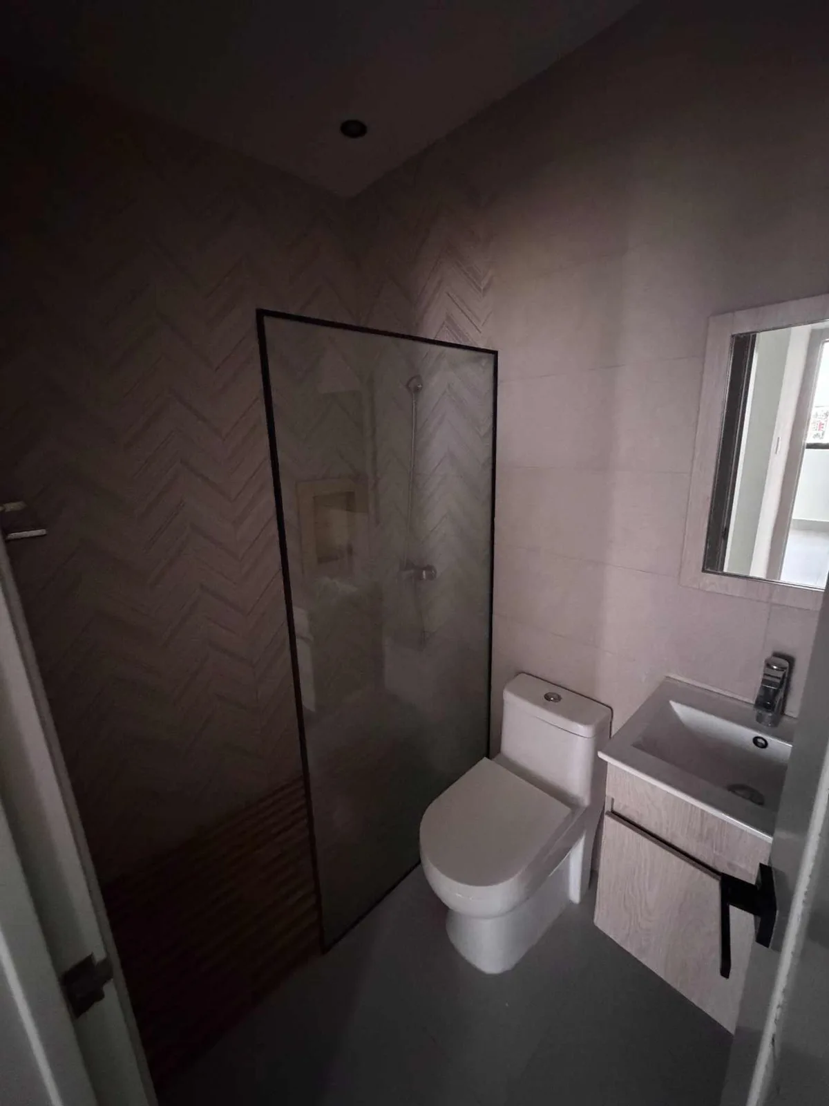 Penthouse, Evaristo Morales, photo 10