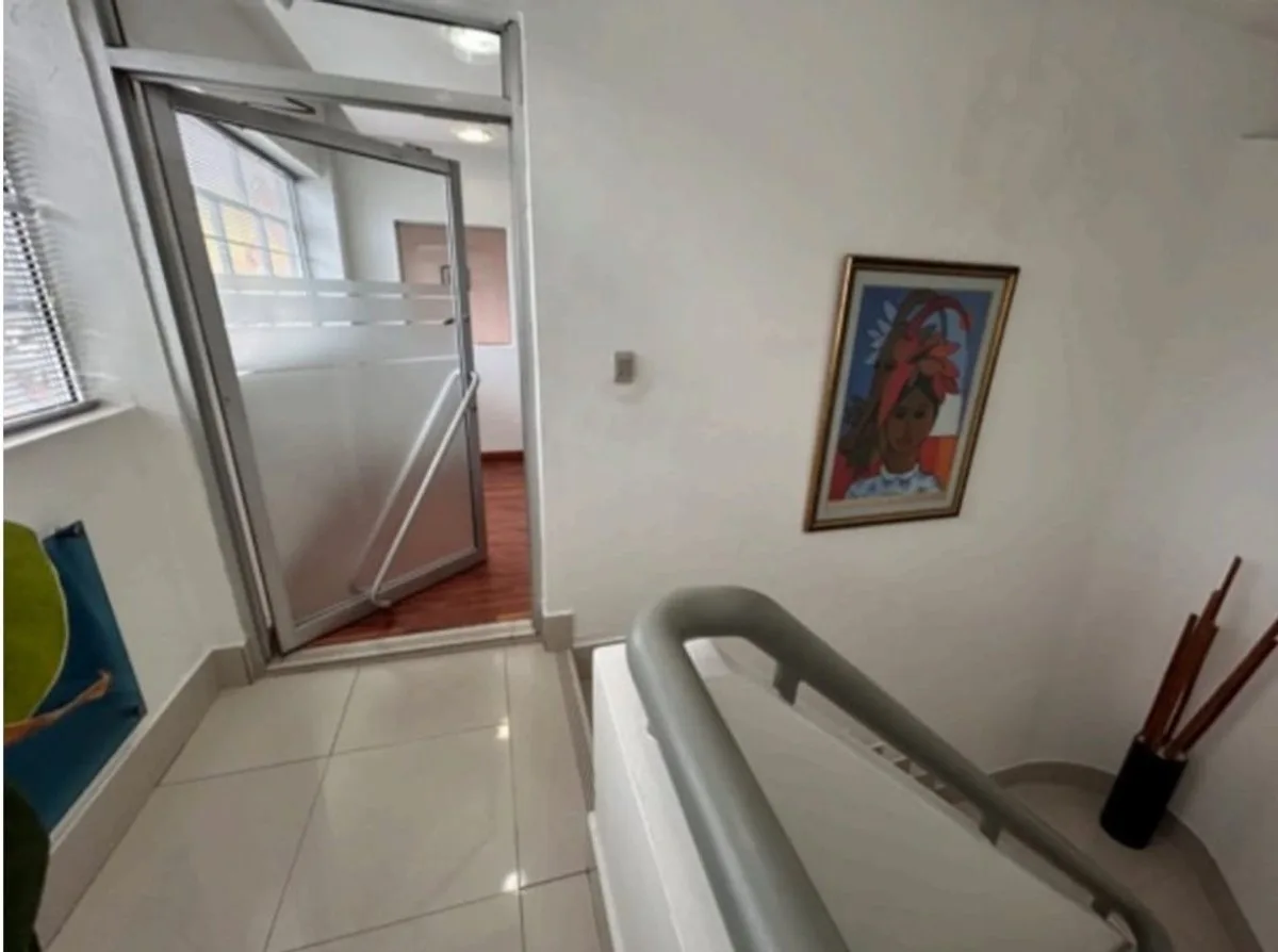 Building in Ensanche Naco, Santo Domingo, photo 2