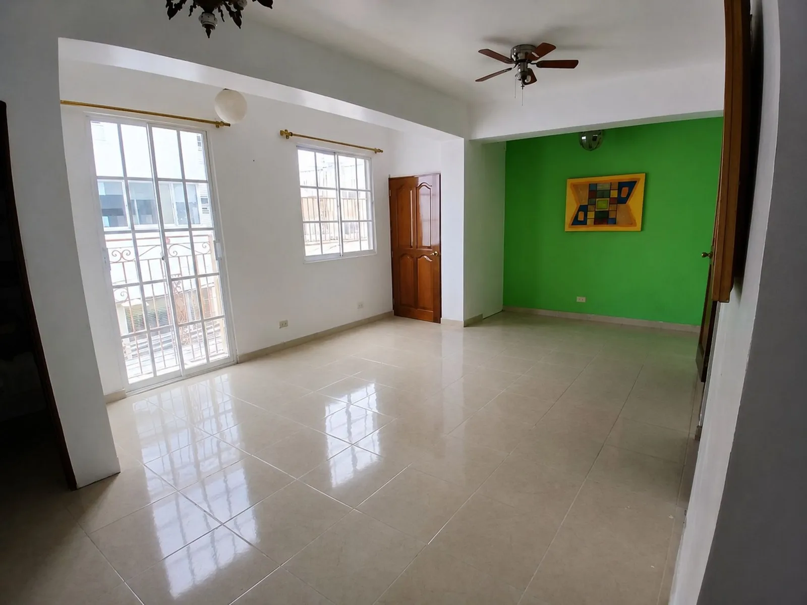 COMMERCIAL AND RESIDENTIAL BUILDING FOR SALE 440 M² C, photo 7