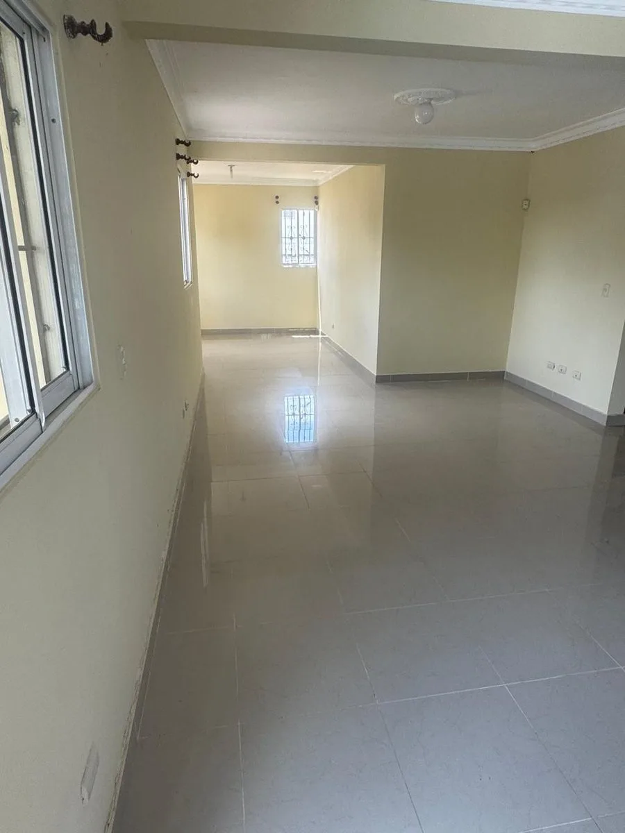 Casa en Santiago, Los Girasoles, 6 habitaciones, foto 3