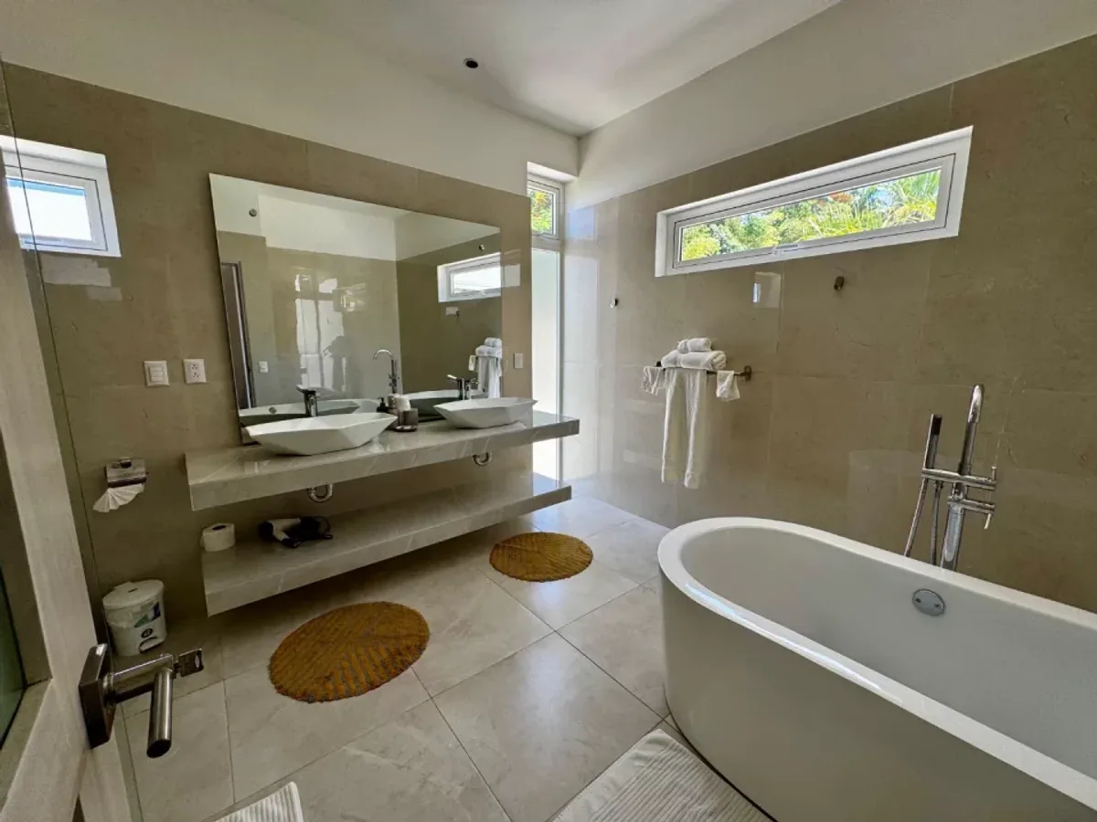 Casa de Lujo en Sosúa con Piscina y Jardín, foto 3
