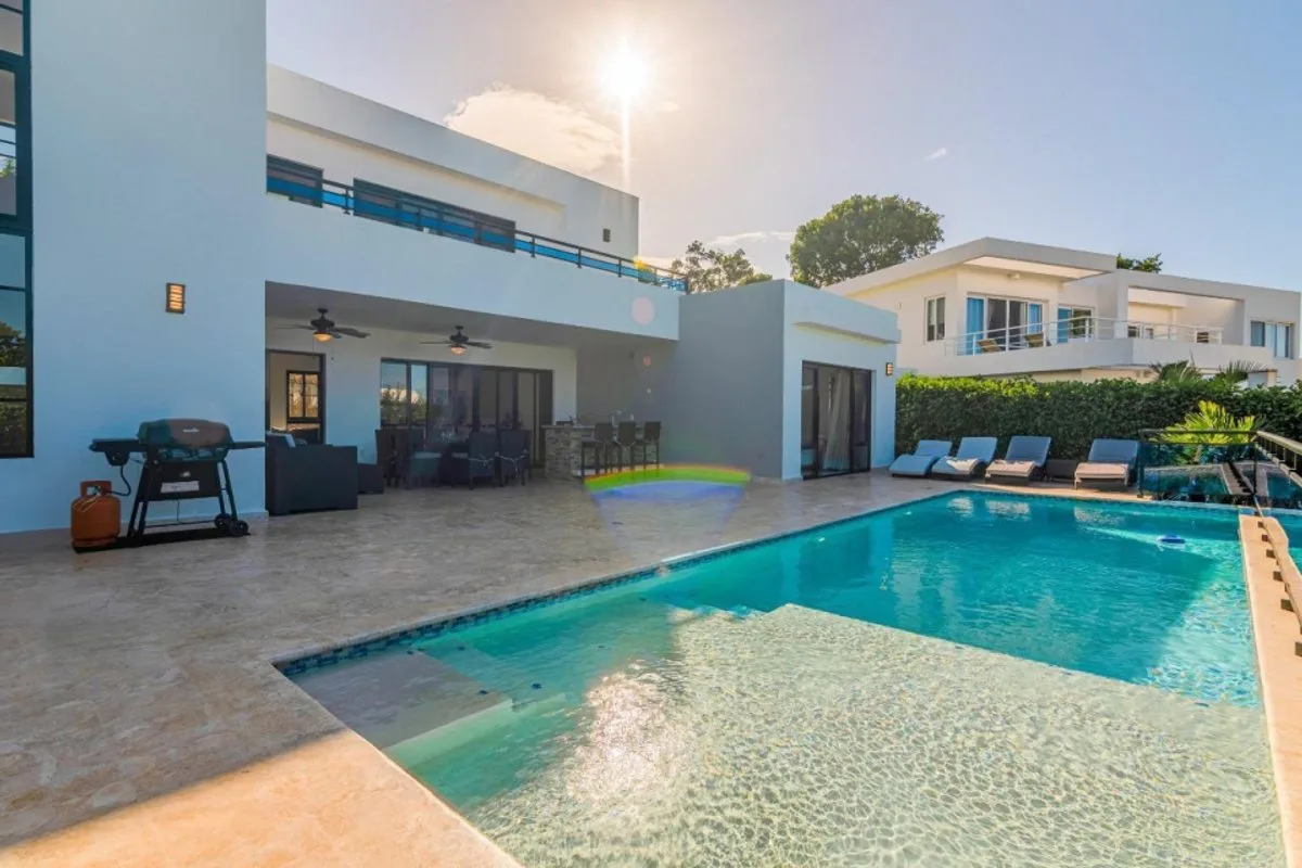 Oasis contemporáneo de 4 habitaciones en Casa Linda, foto 7