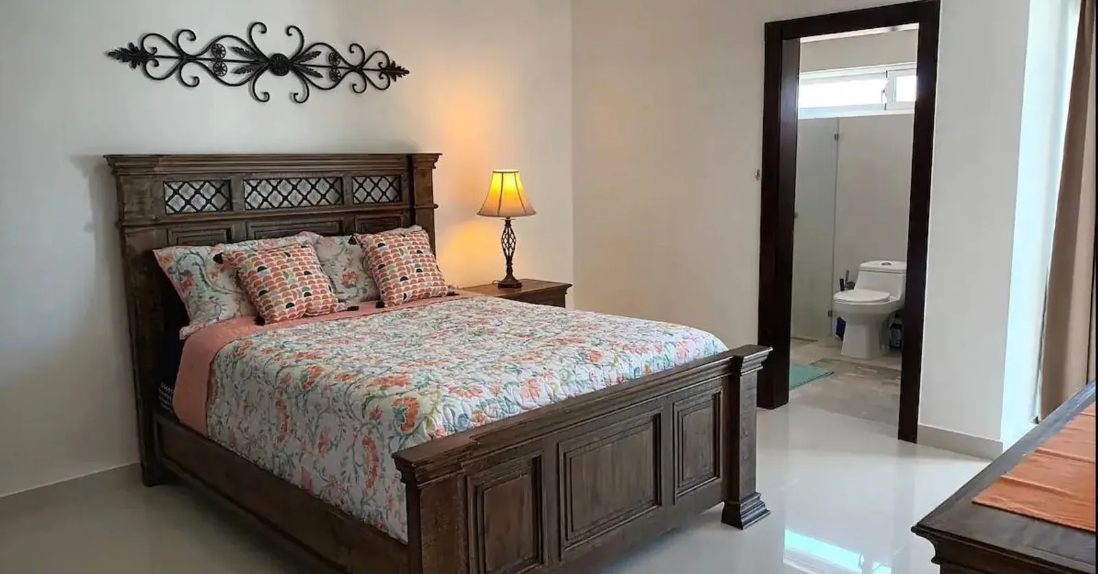 Fully Furnished 2-Bedroom Apartment, photo 4