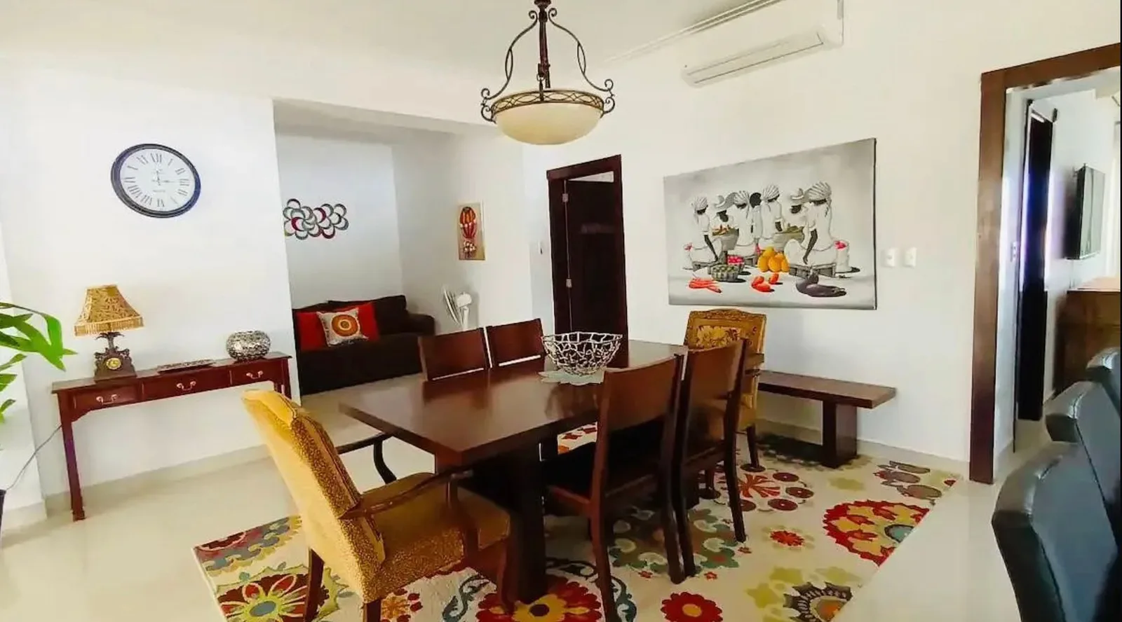 Fully Furnished 2-Bedroom Apartment, photo 7