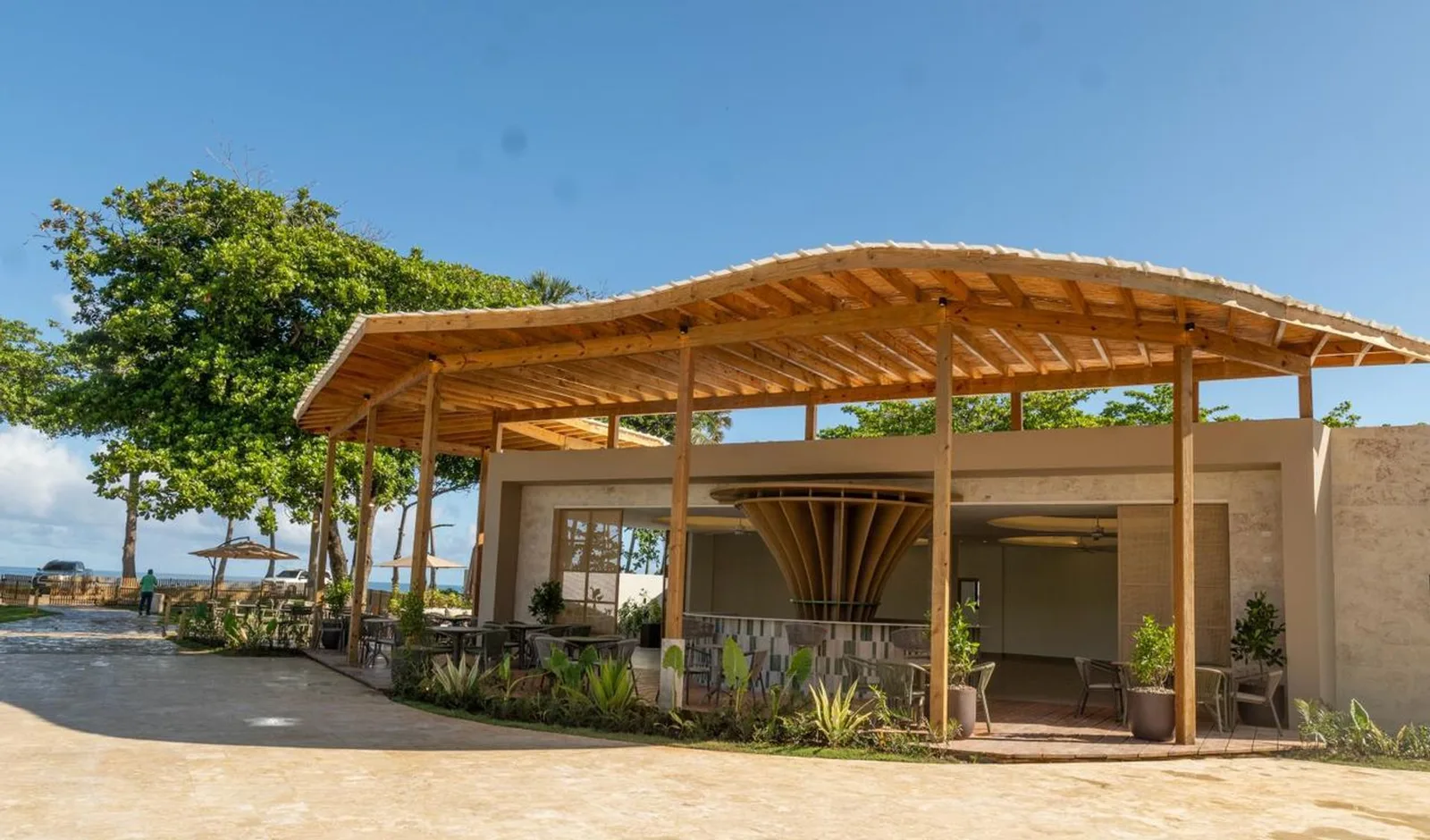 The Wave Phase II – Luxury Beachfront Condos, photo 6