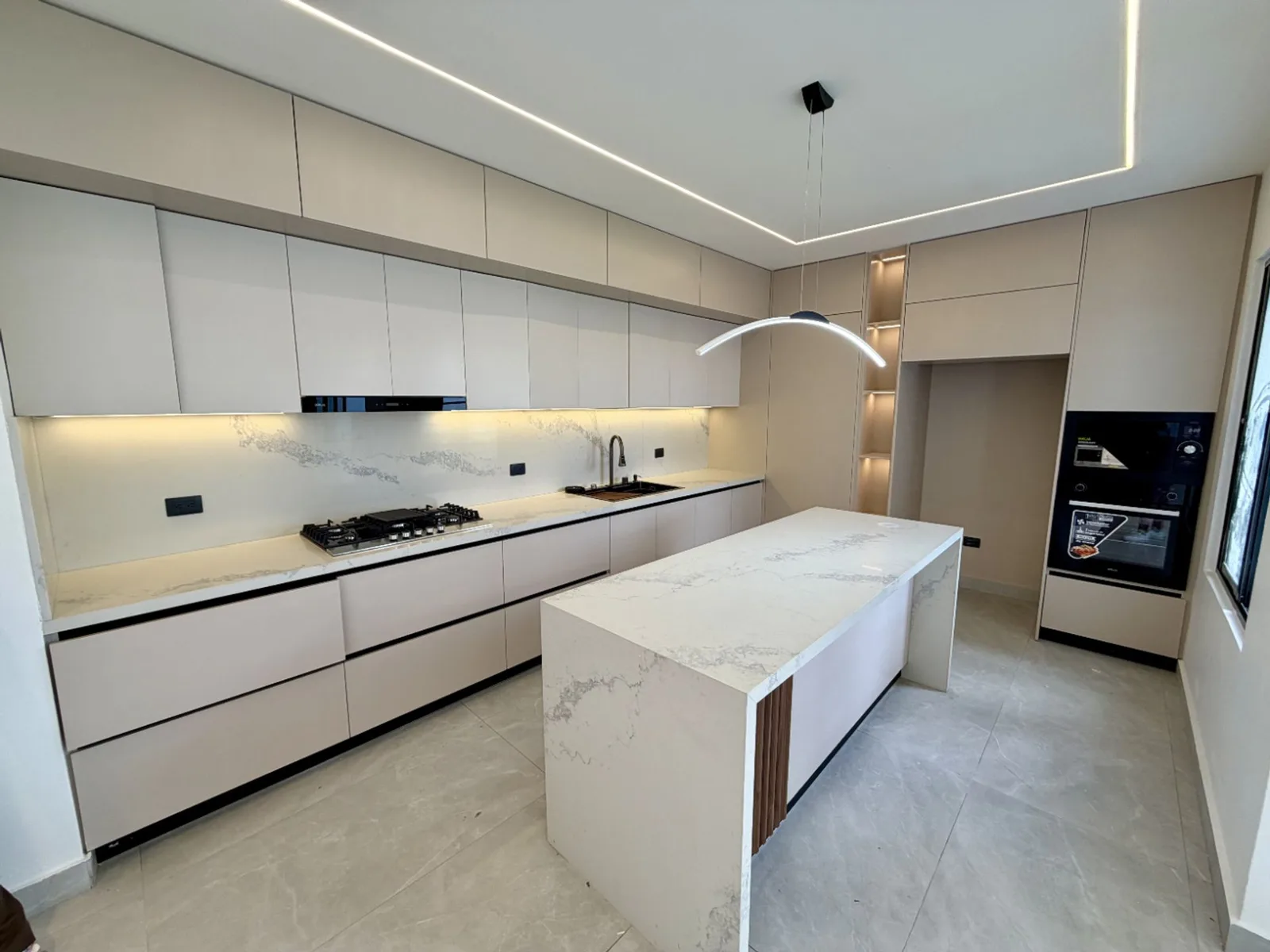 Maison nouvelle moderne en vente à Rés. Don Juan II, photo 4