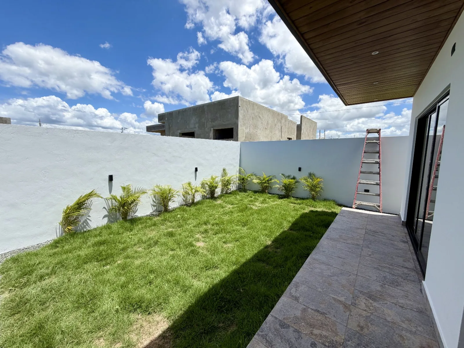 Maison nouvelle moderne en vente à Rés. Don Juan II, photo 11