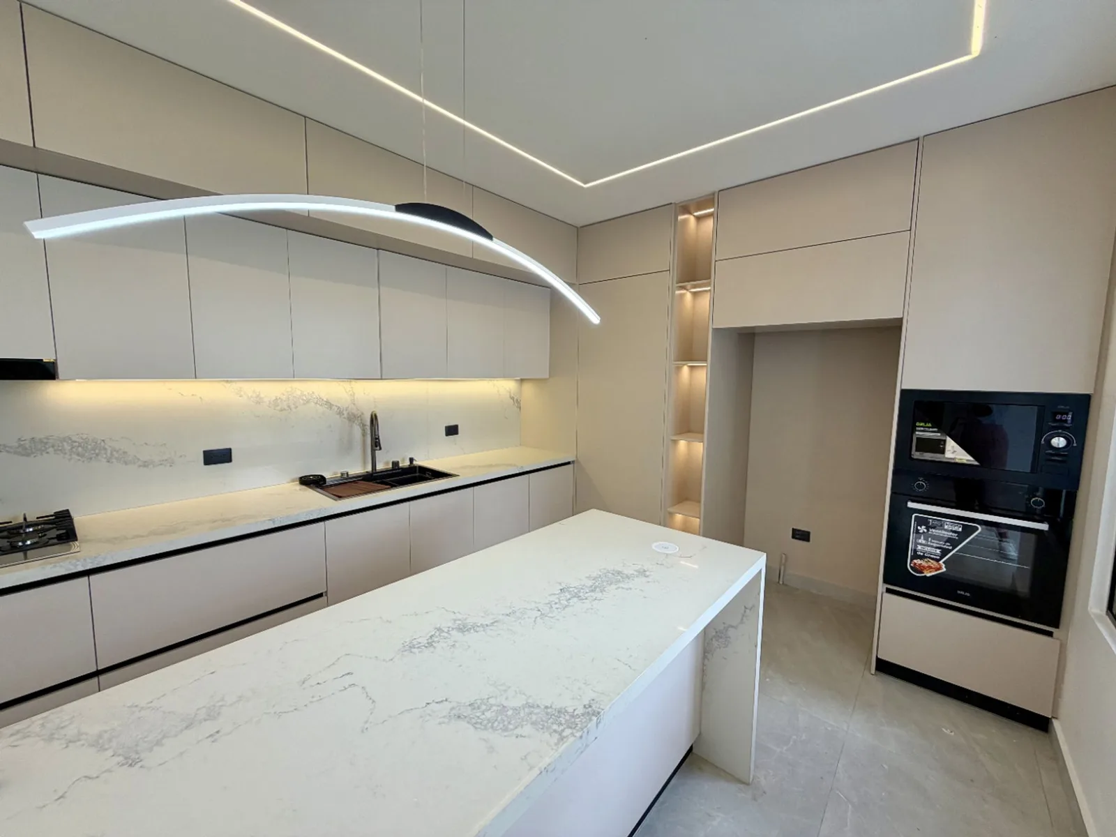 Maison nouvelle moderne en vente à Rés. Don Juan II, photo 12