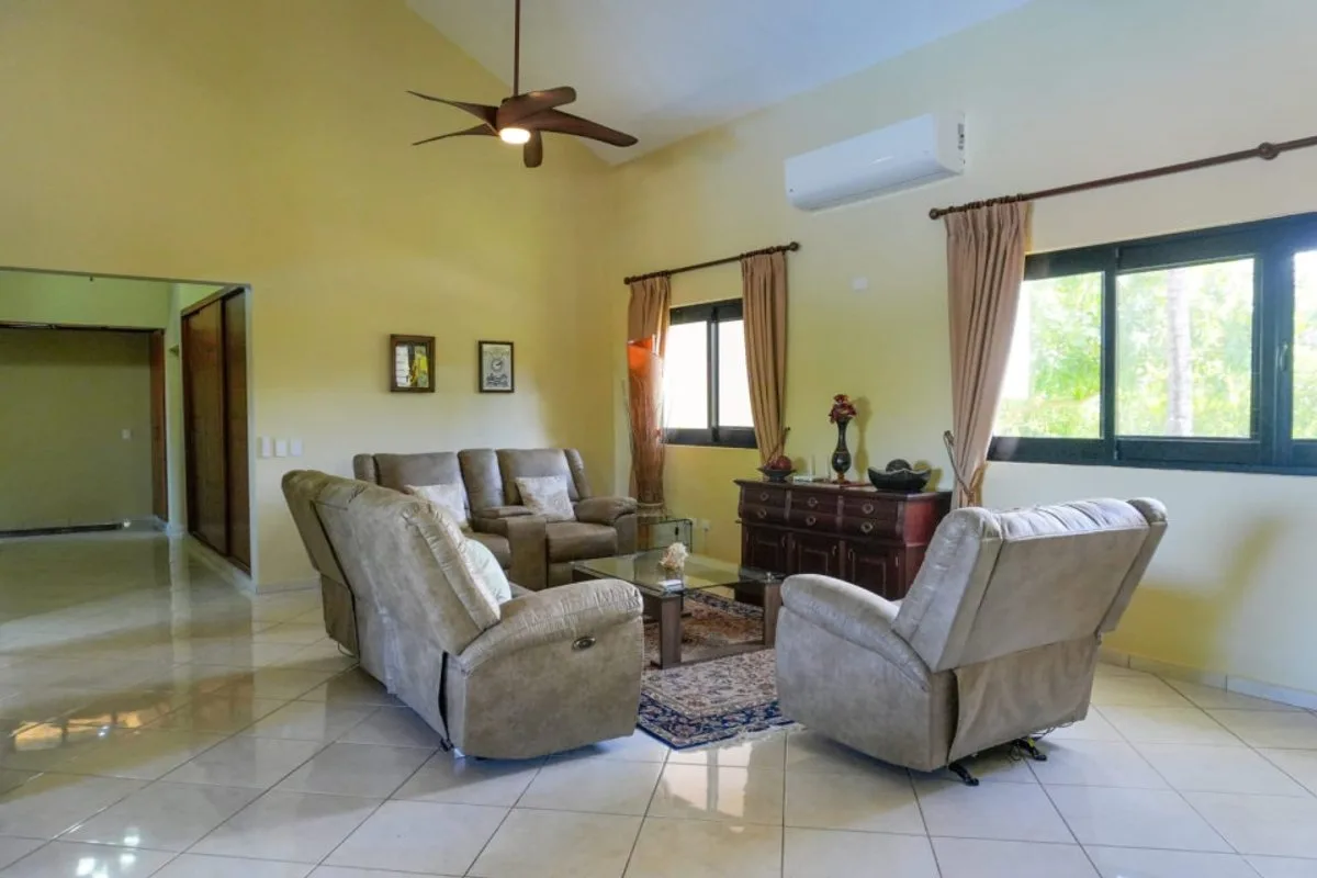 Elegant Newly Renovated Villa in Premium Gated Community, photo 7