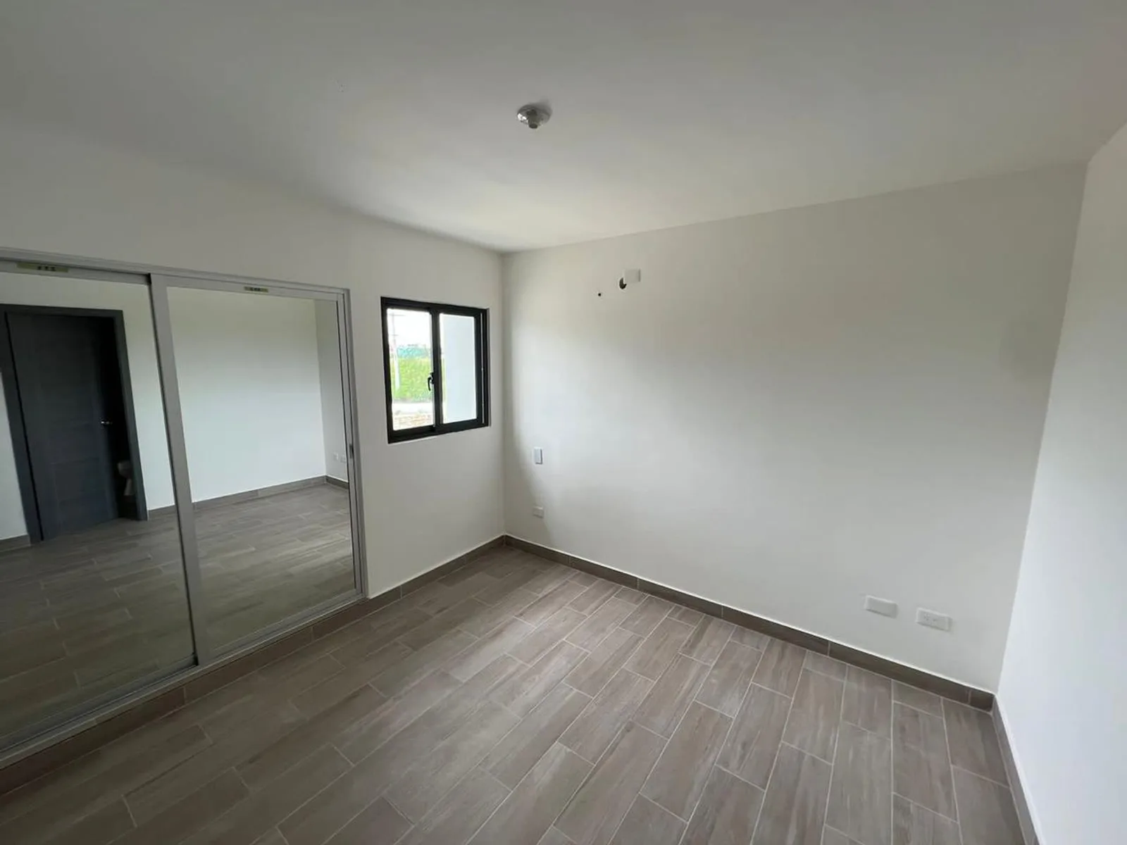 Vends Appartement en Résidence JARDINES 3, photo 3