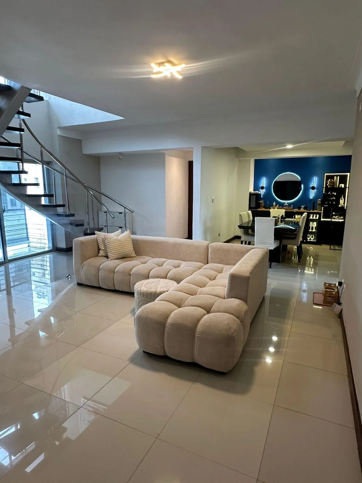 Furnished Penthouse in Ens. Paraíso, photo 2