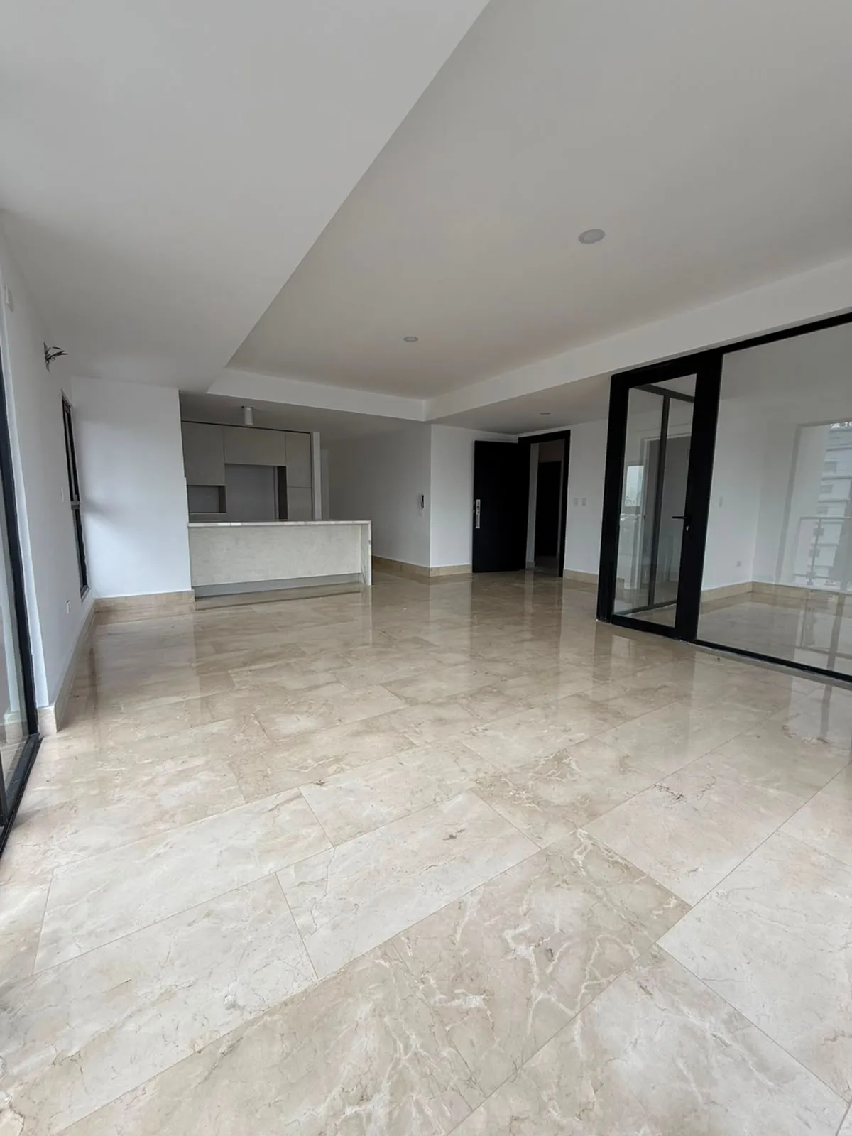 Se vende apto de 3 habitaciones en Mirador Sur, foto 10