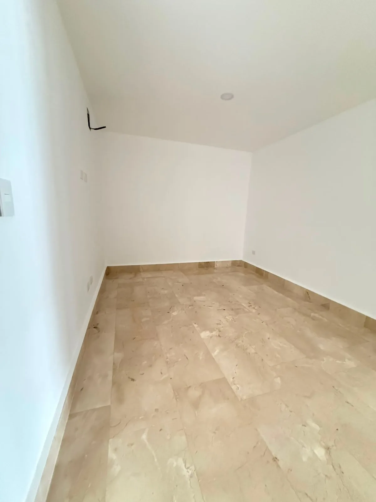 Se vende apto de 3 habitaciones en Mirador Sur, foto 11