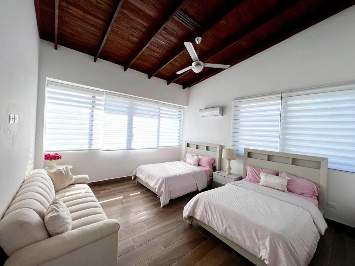 VILLA EN VENTA AMUEBLADA O VACIA EN JARABACOA, foto 4